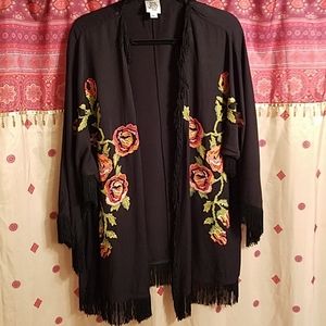 Women's short fringed kimono style jacket